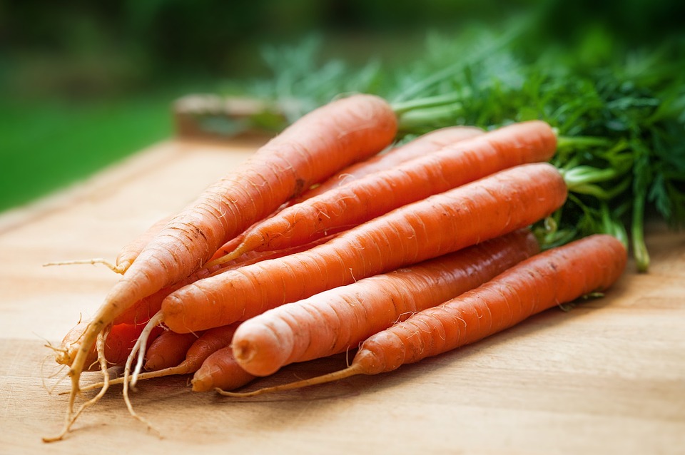 Les carottes apportent de nombreux minéraux utiles au sportif avant une course.